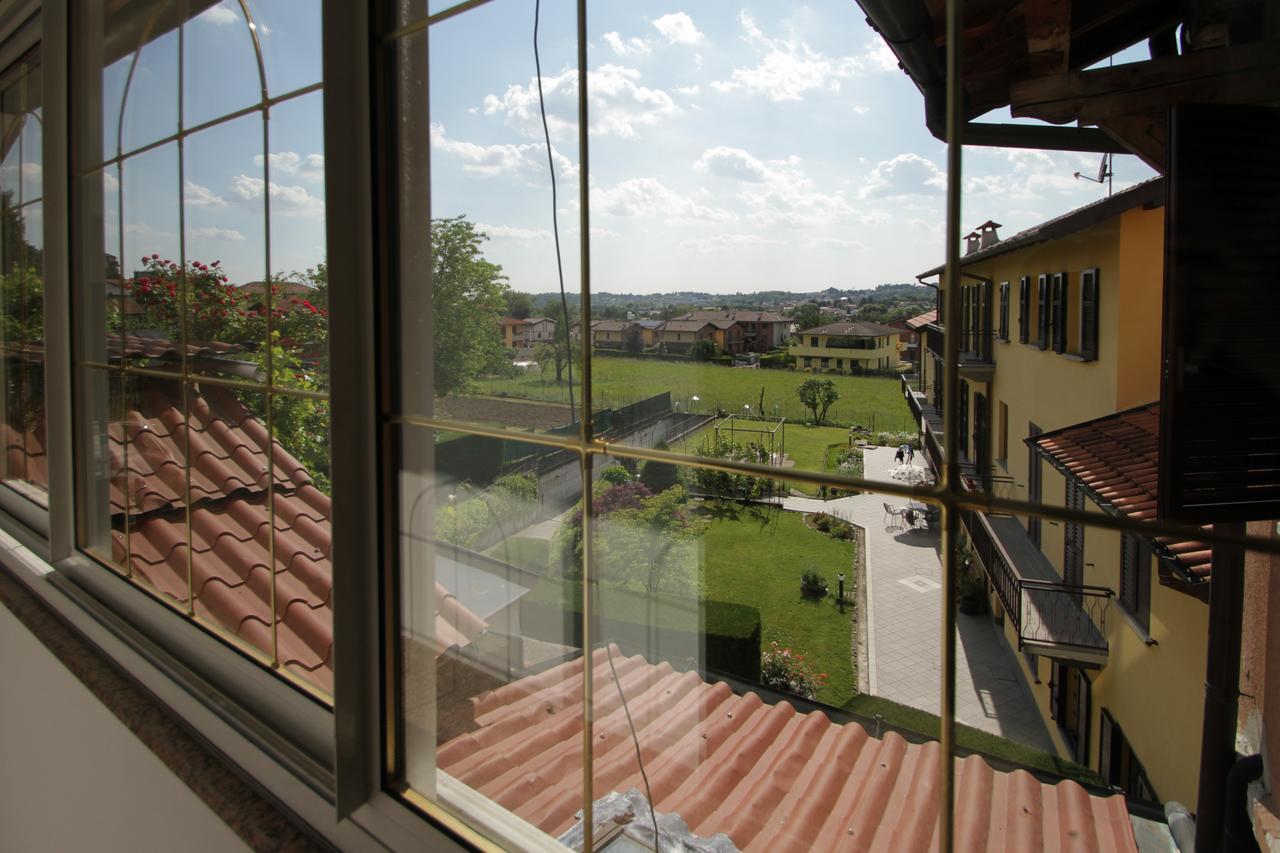Villa Oldrado Cantù Buitenkant foto